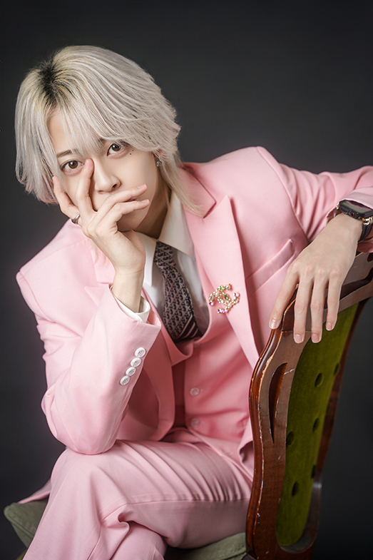 ララ　ロジャーズ　ホストクラブ　大阪ミナミ