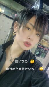 今日は！