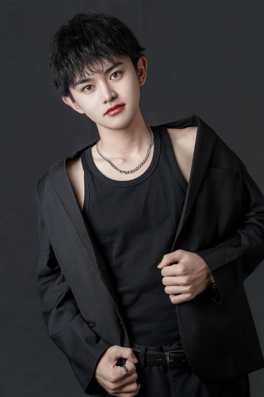 ヒョウマ　ロジャーズ　ホストクラブ　大阪ミナミ